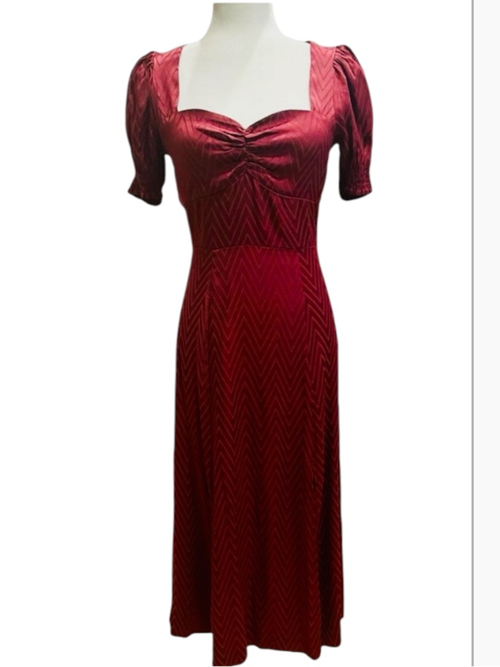 Maisie Maroon Red Burgundy Morie Satin Midi Dress Sweetheart Neck Puff Sleeves M
